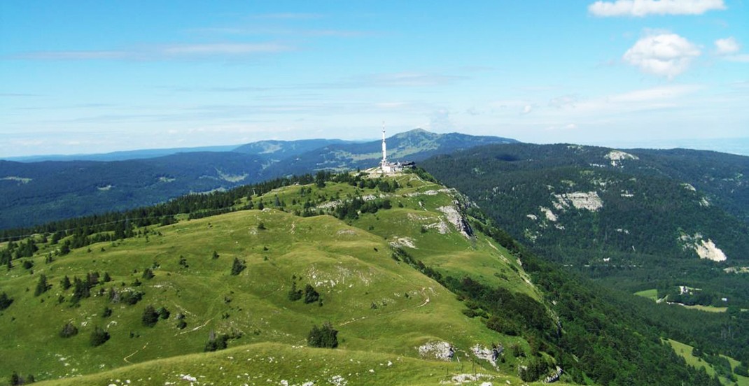 image-devant-parapente-site-gex
